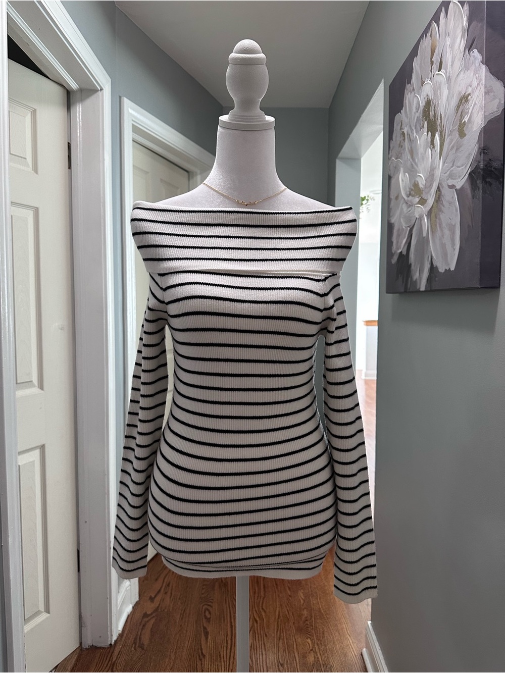 Striped Off-Shoulder Knit Sweater - White/Black